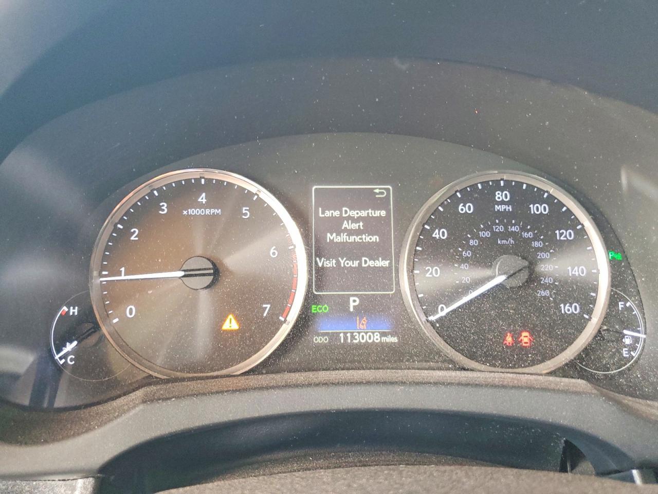 2017 LEXUS IS 200t