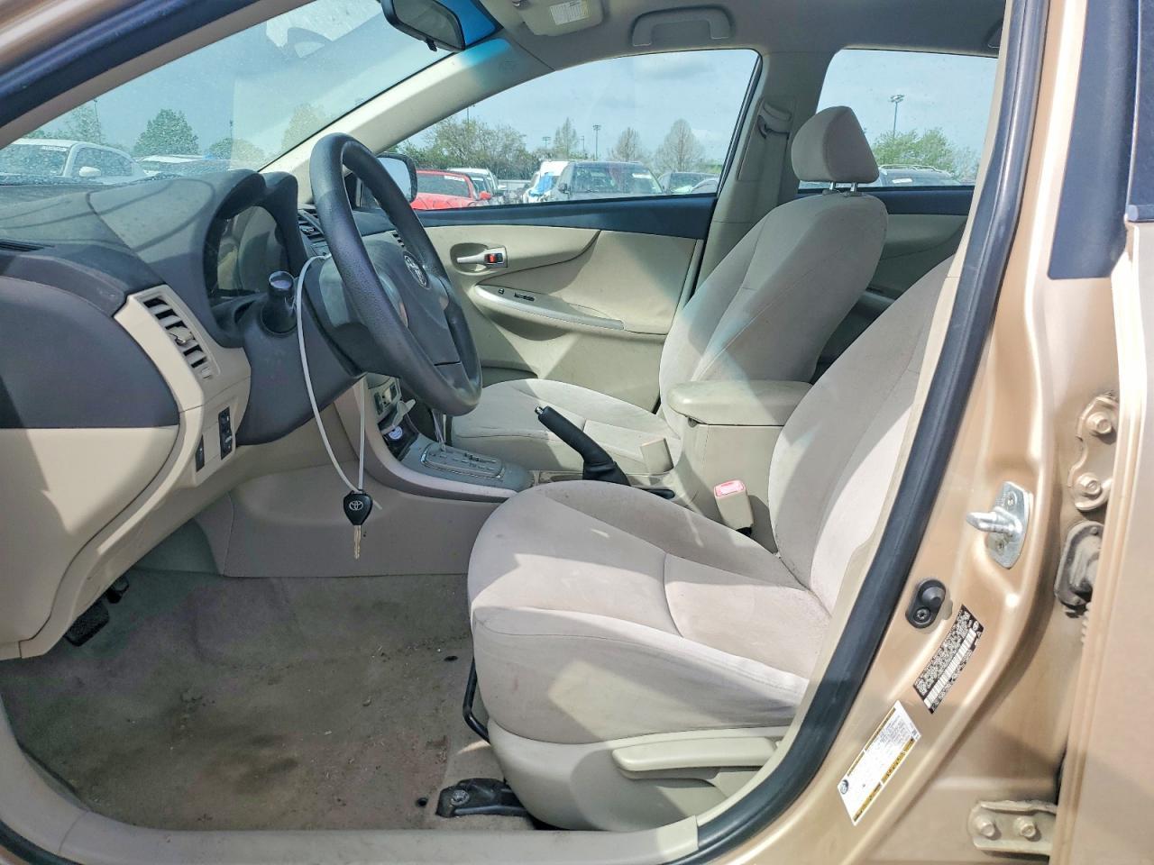 2011 TOYOTA COROLLA