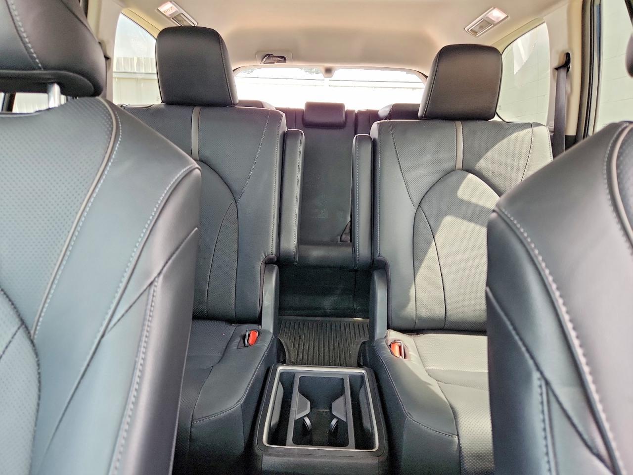 2025 TOYOTA HIGHLANDER