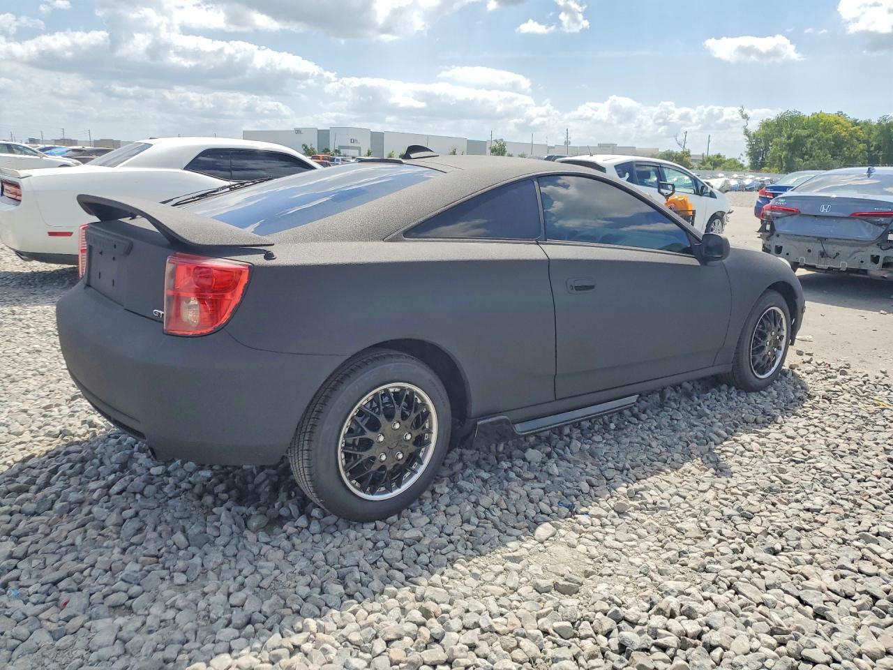 2005 TOYOTA Celica