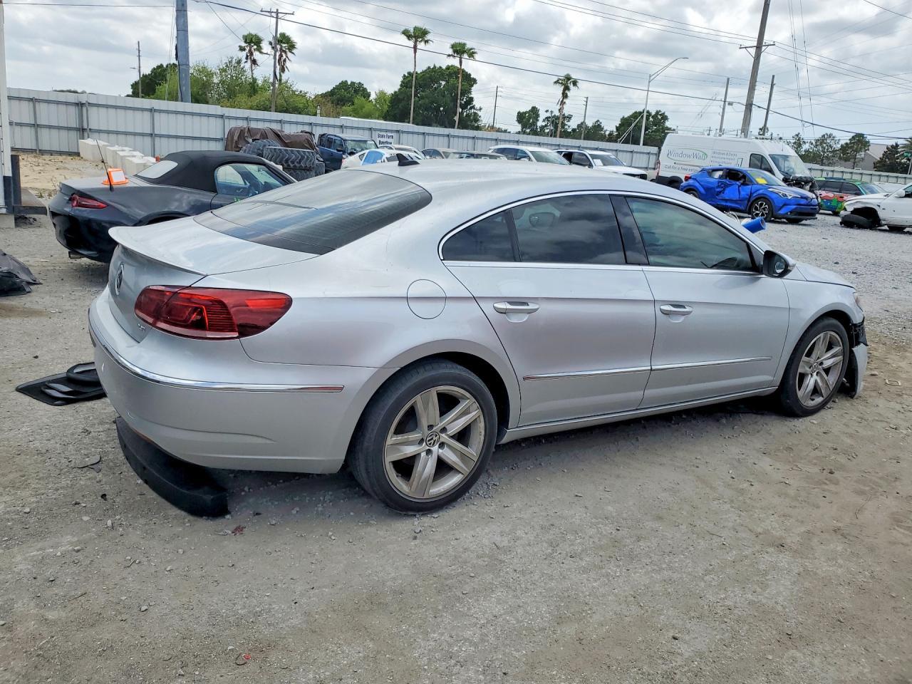 2013 VOLKSWAGEN CC
