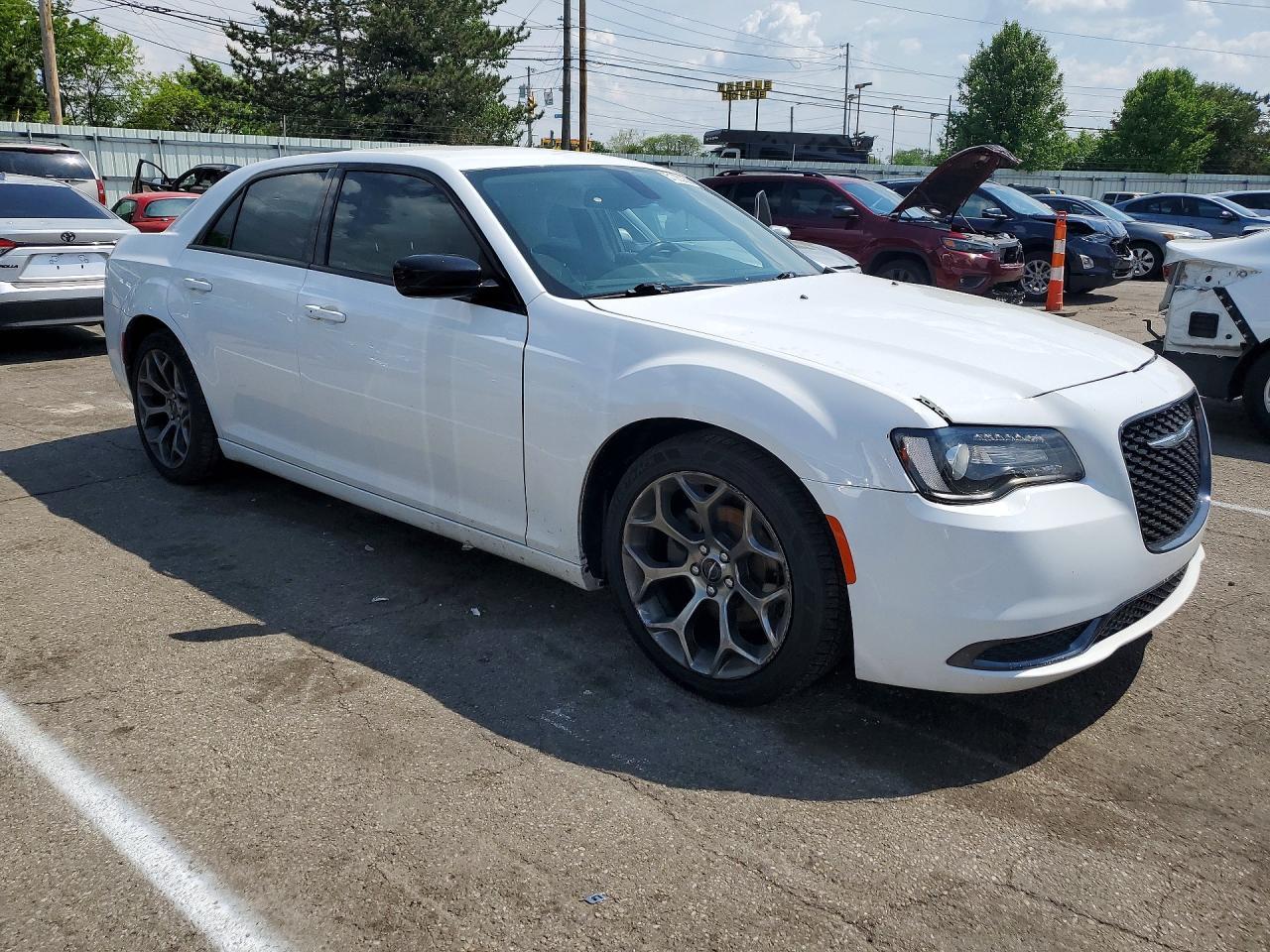 2018 CHRYSLER 300