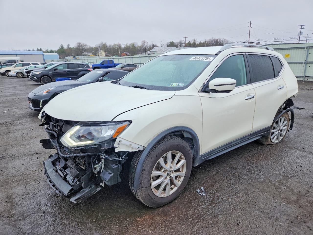2017 NISSAN ROGUE