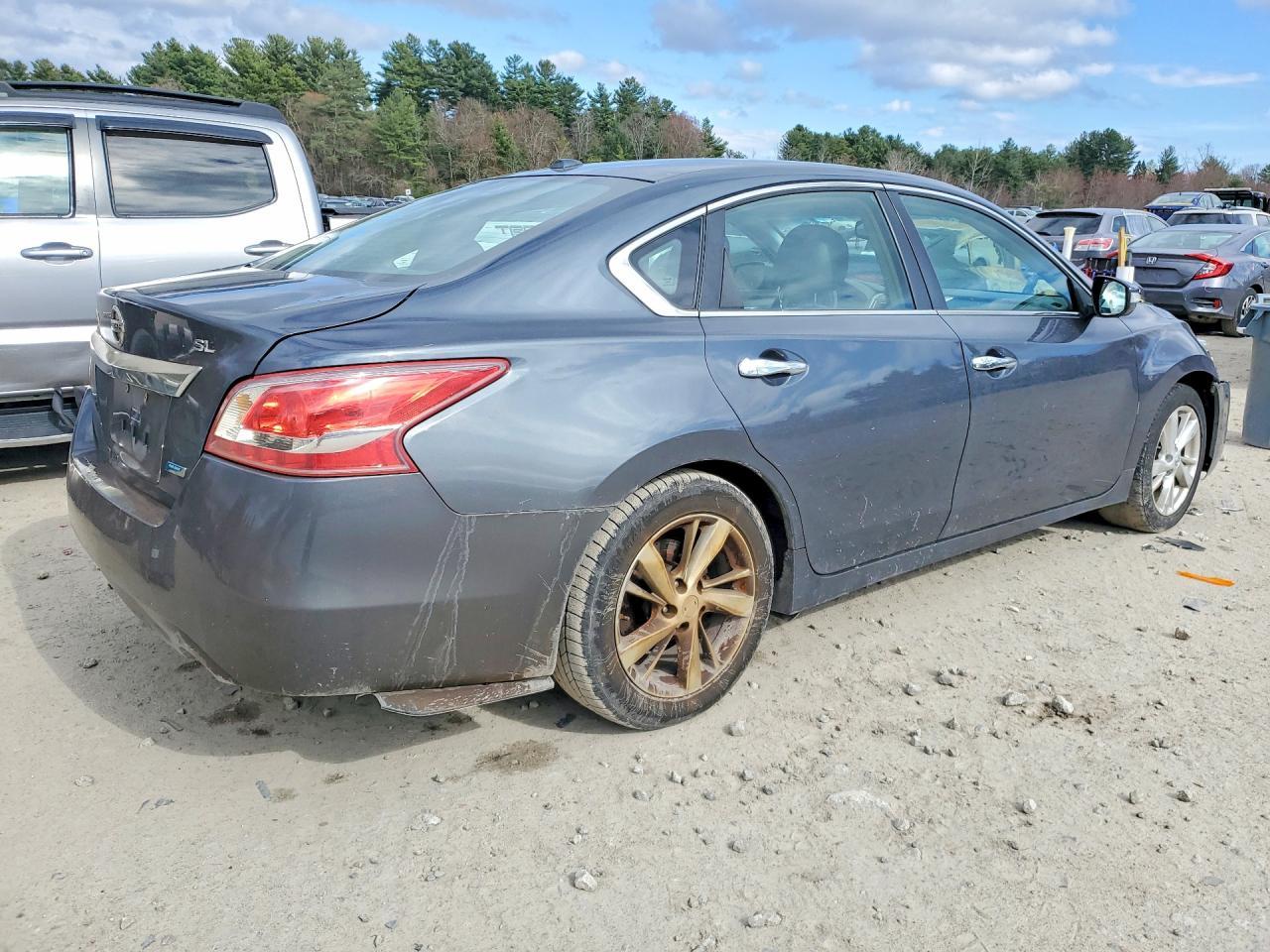 2013 NISSAN ALTIMA