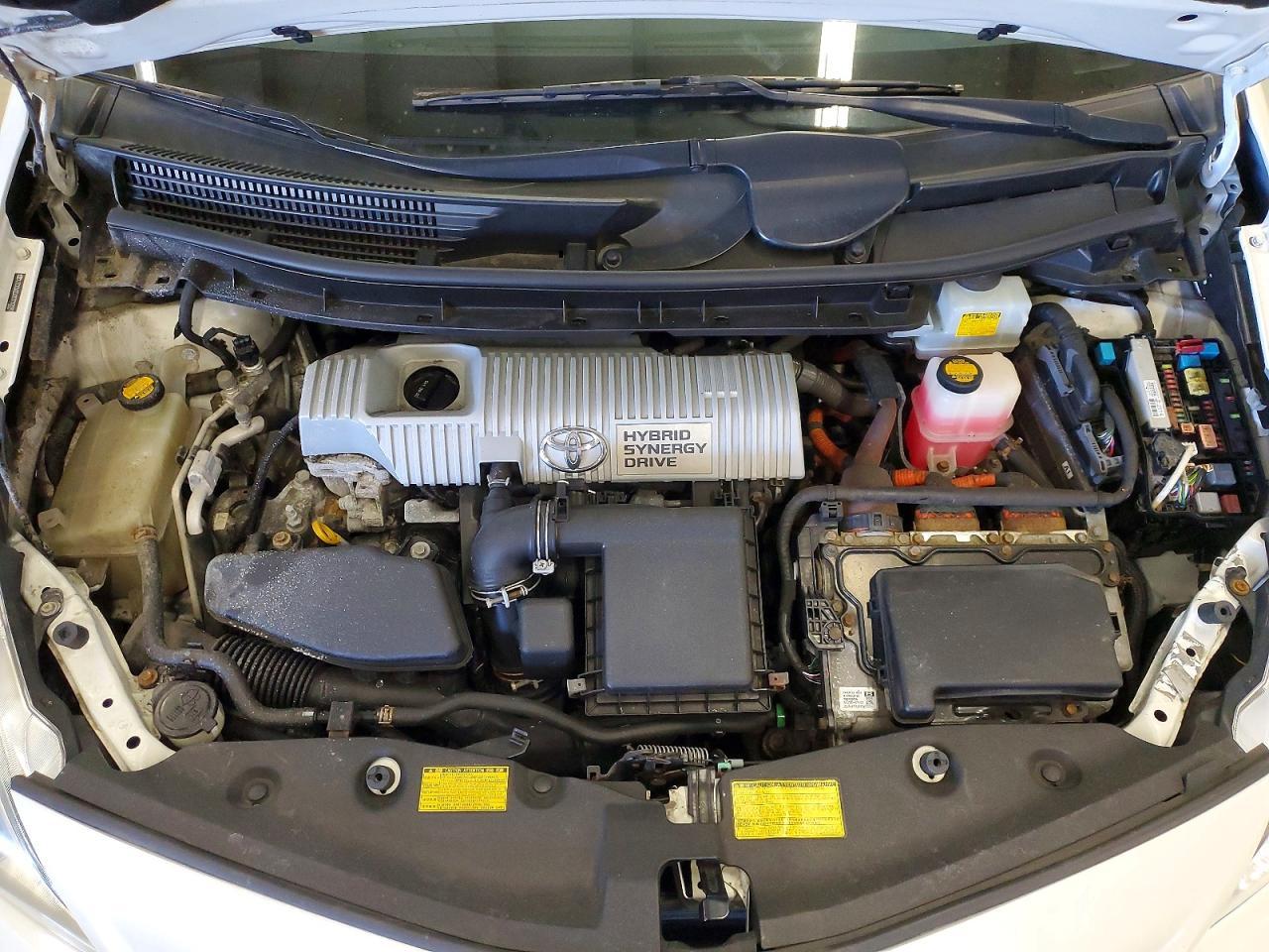 2012 TOYOTA PRIUS V