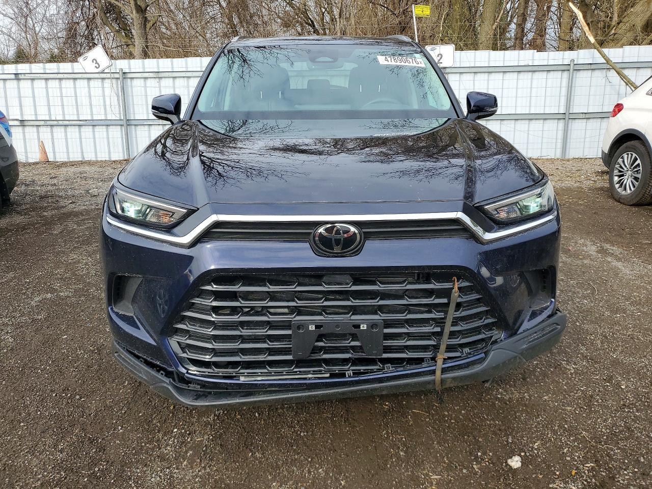2024 TOYOTA HIGHLANDER