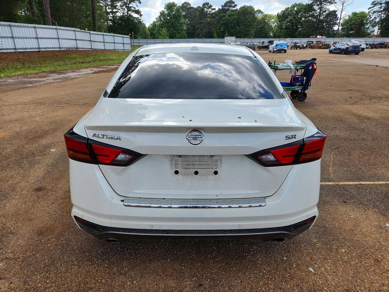 2020 NISSAN ALTIMA