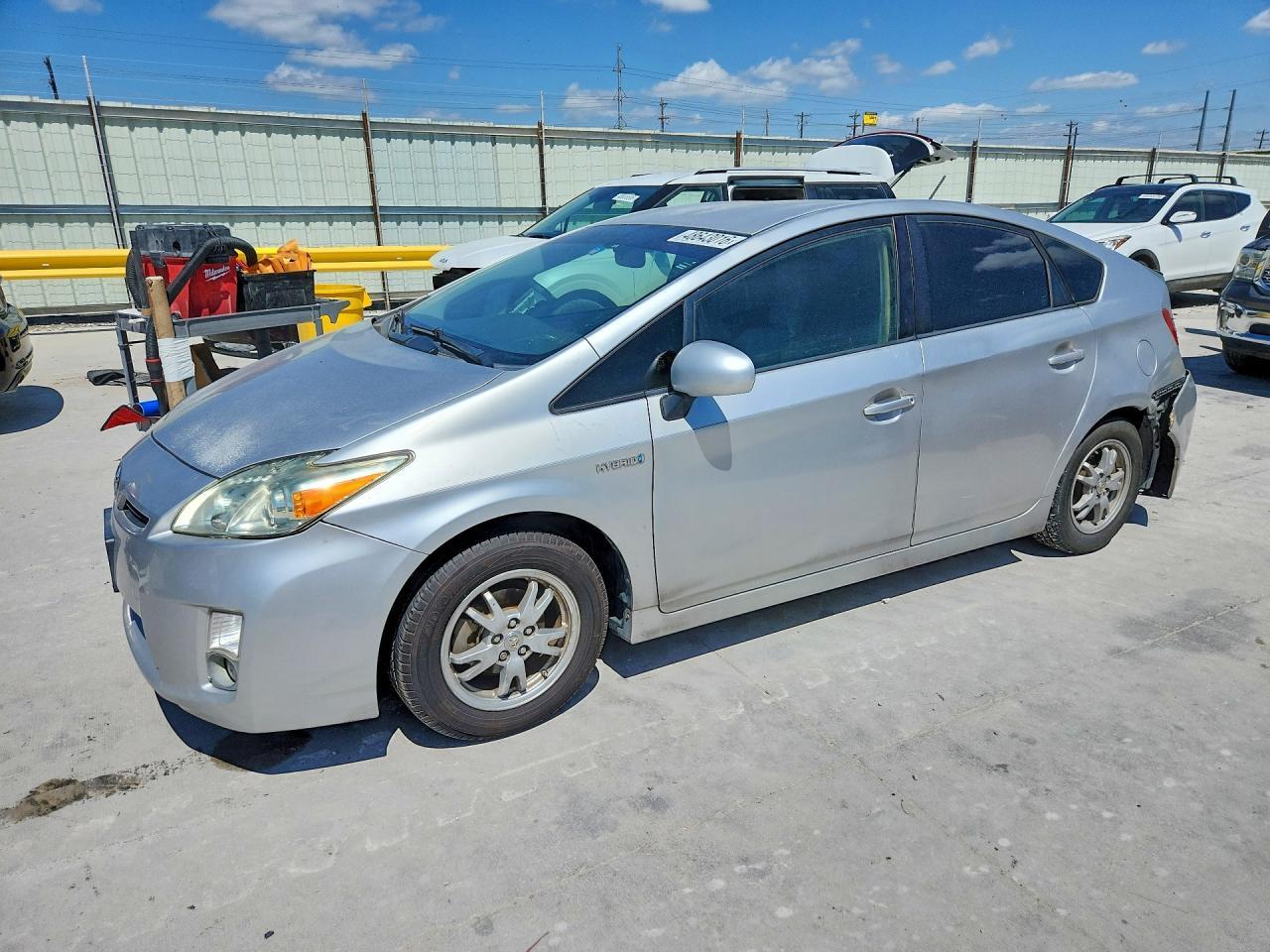 2010 TOYOTA PRIUS
