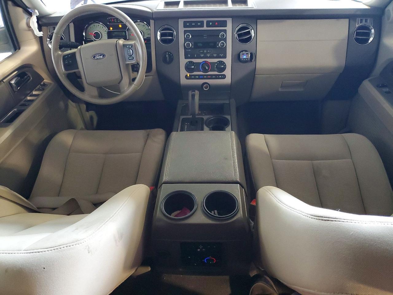 2012 FORD Expedition