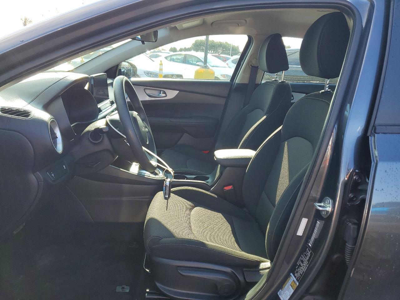 2024 KIA FORTE