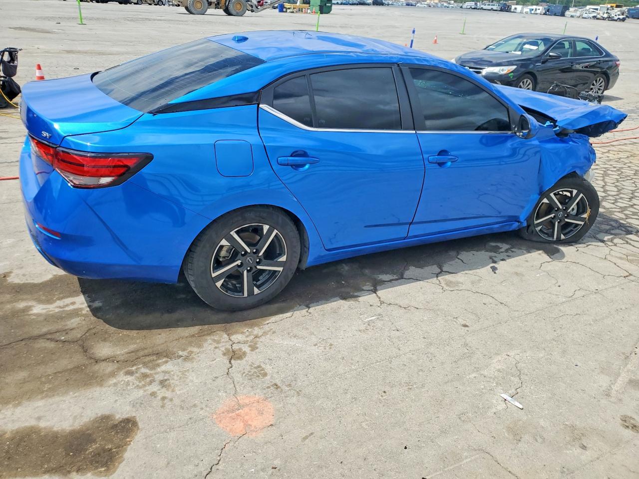2024 NISSAN SENTRA