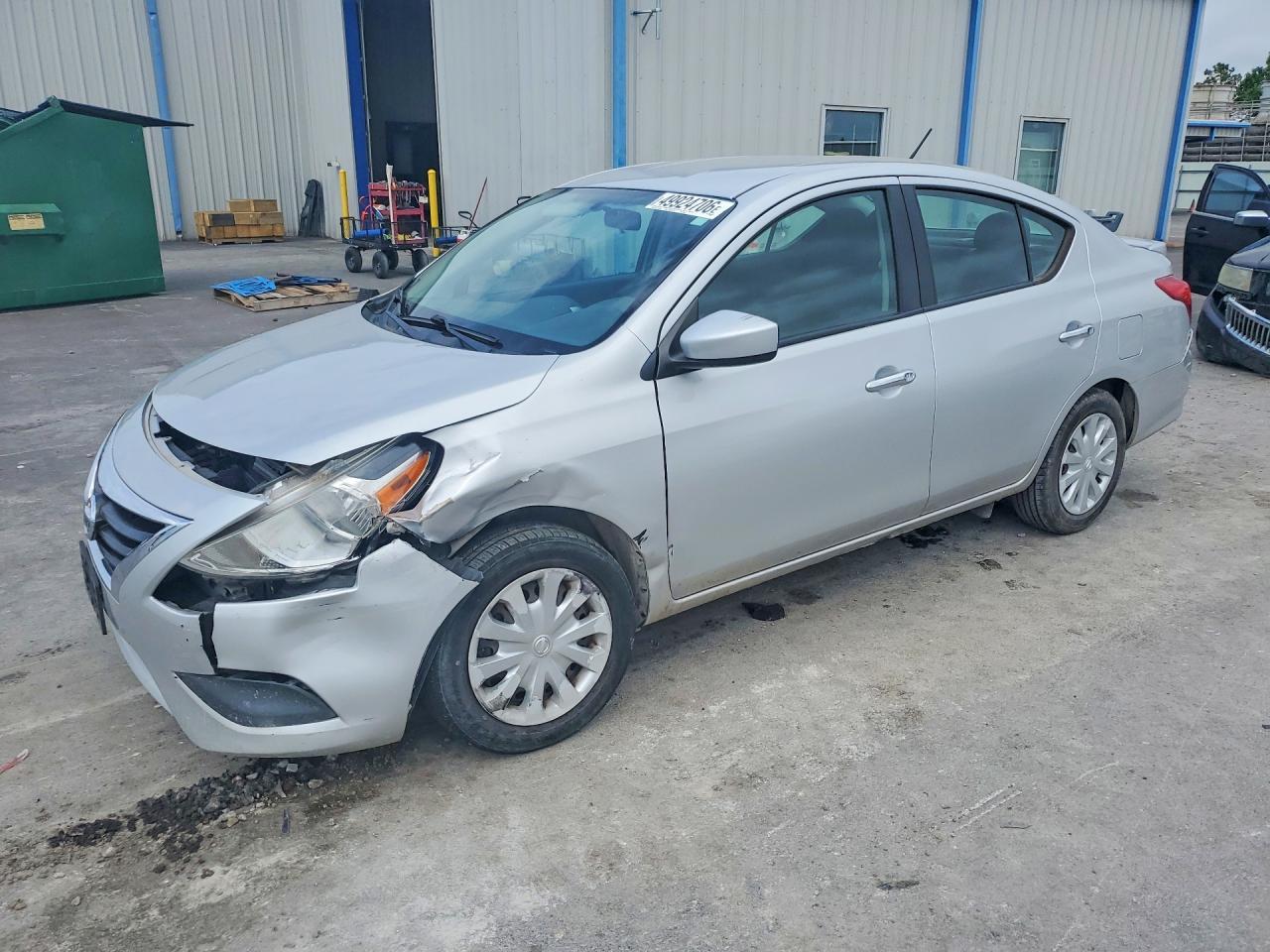 2019 NISSAN VERSA