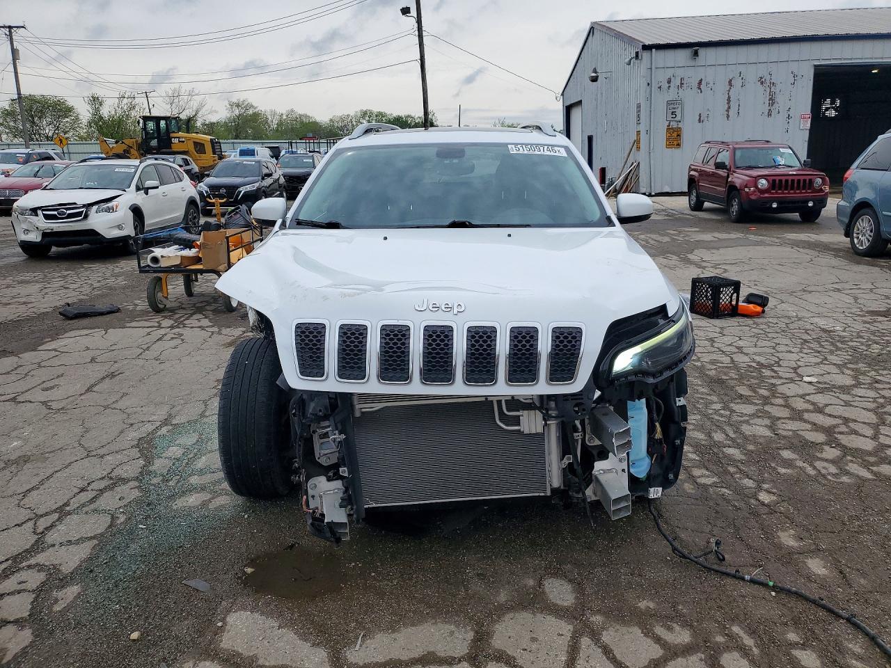 2019 JEEP CHEROKEE