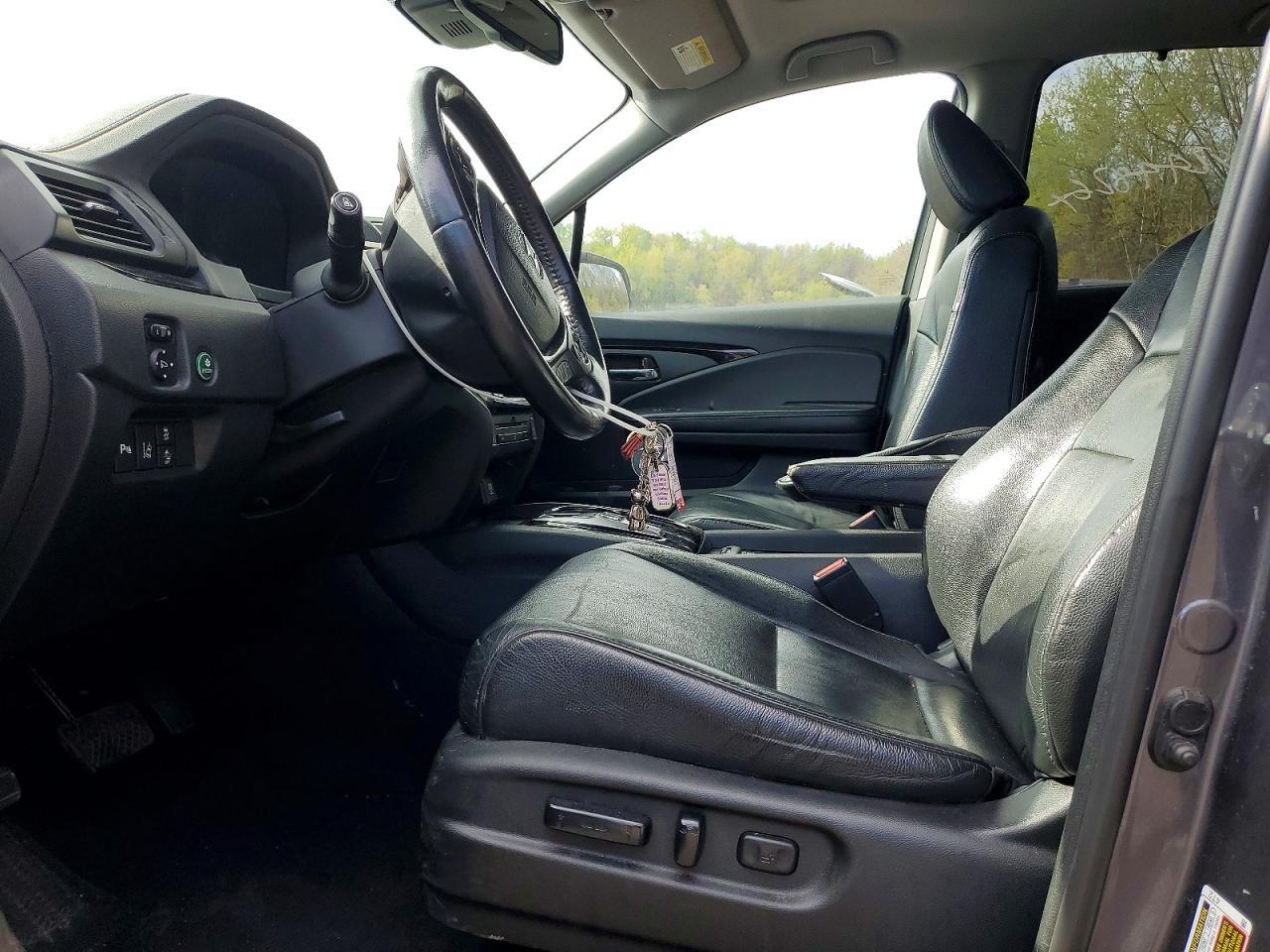 2017 HONDA PILOT