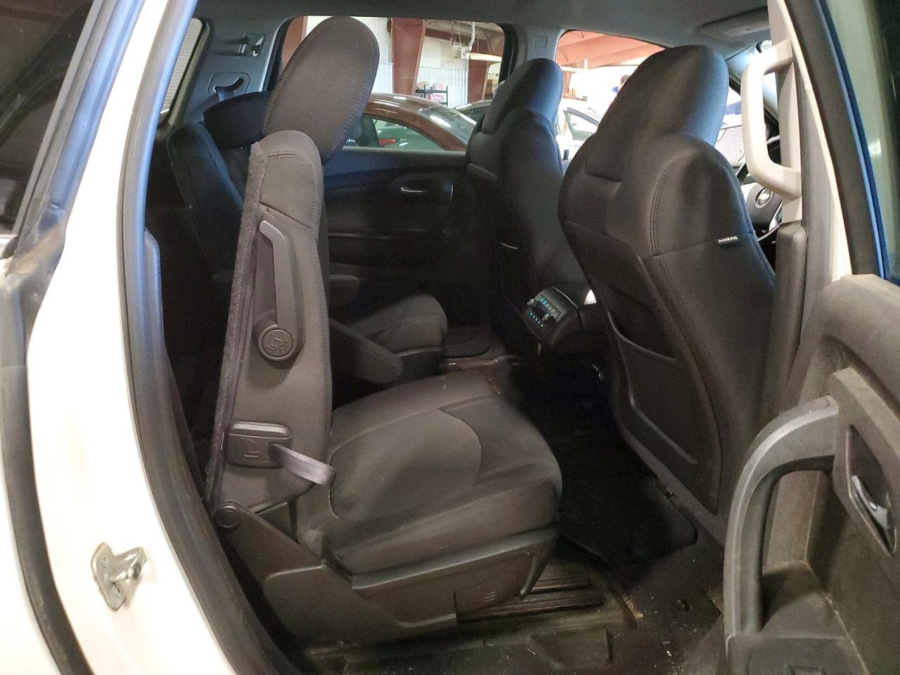 2011 CHEVROLET TRAVERSE