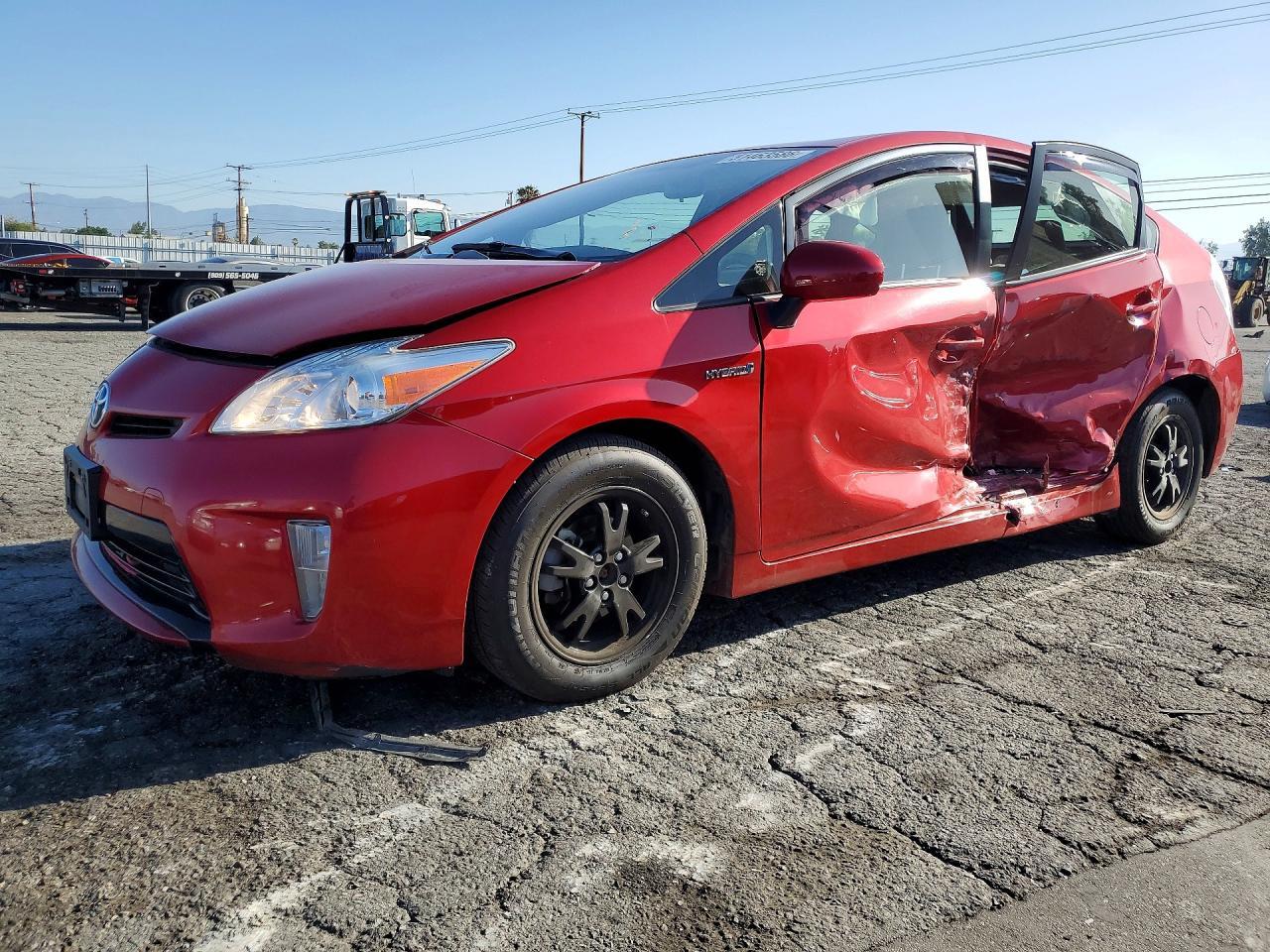 2014 TOYOTA PRIUS
