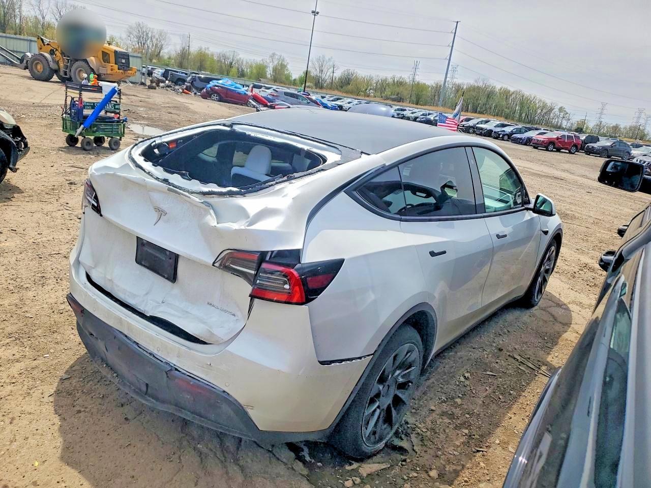 2020 TESLA MODEL Y