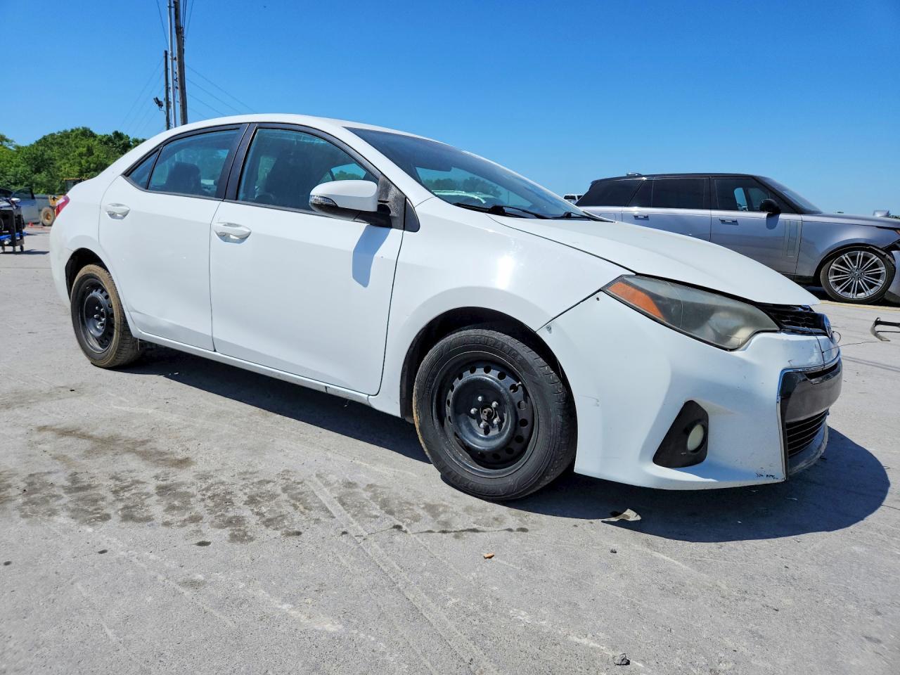 2015 TOYOTA COROLLA