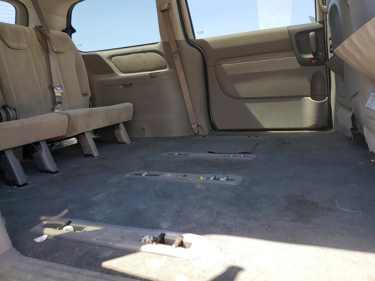 2012 KIA SEDONA