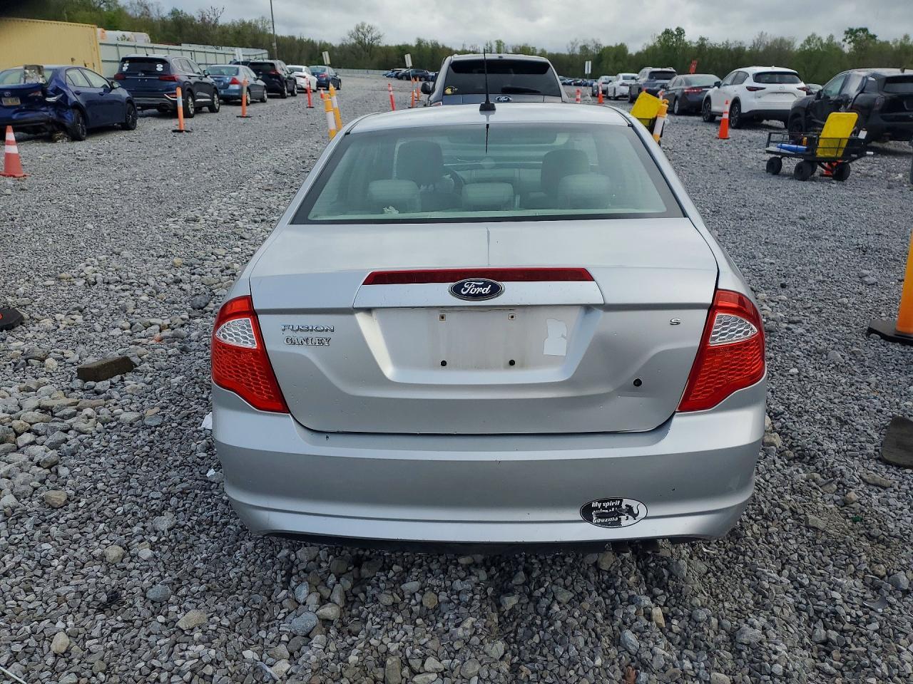 2010 FORD FUSION