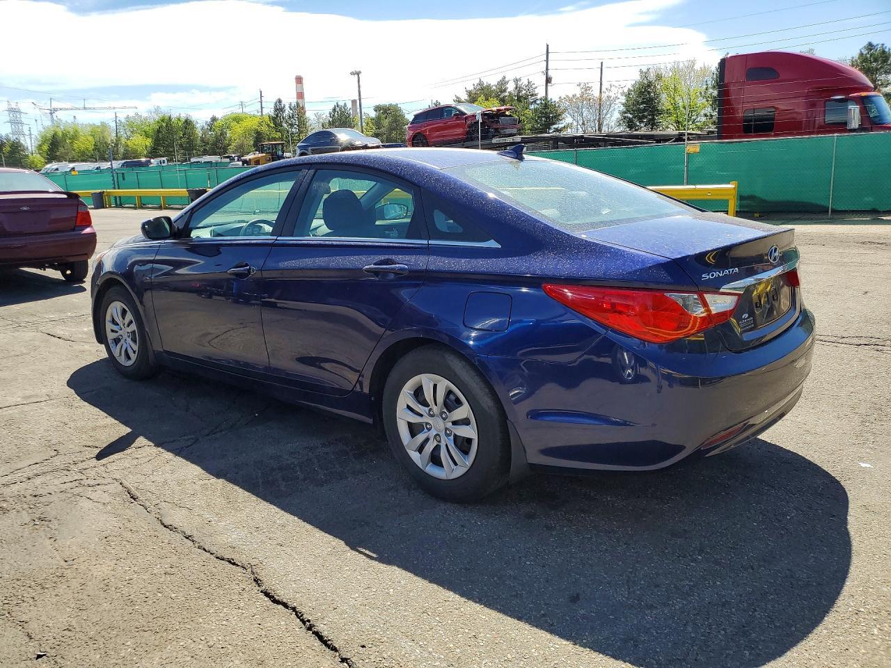 2011 HYUNDAI SONATA