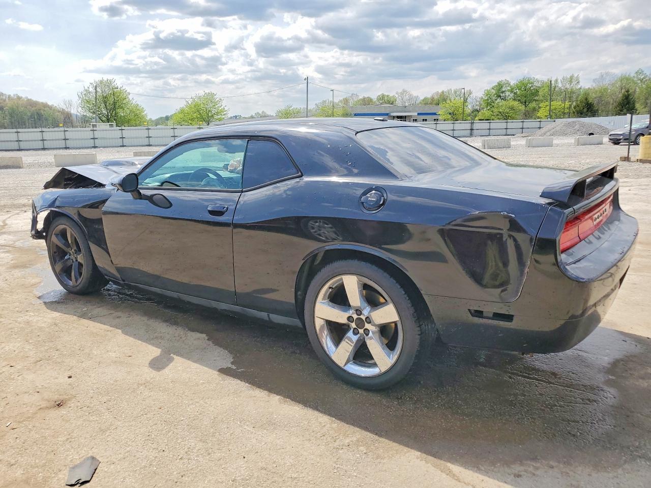 2014 DODGE Challenger