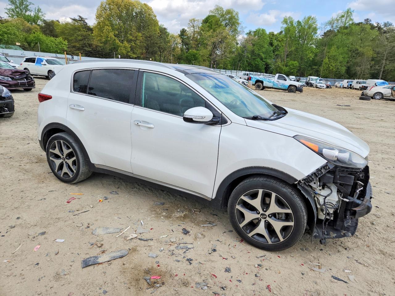 2017 KIA SPORTAGE