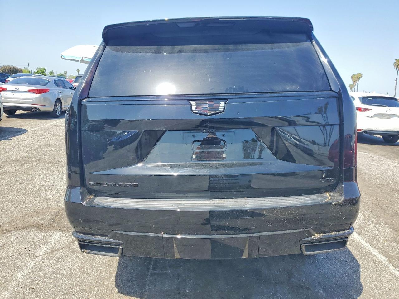2021 CADILLAC ESCALADE