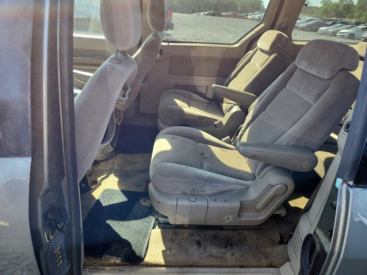 2005 FORD Freestar