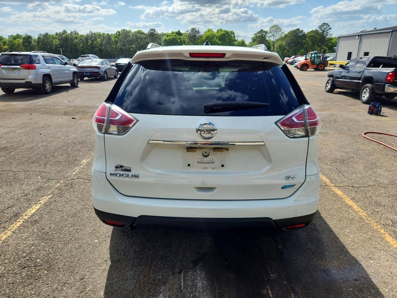 2014 NISSAN ROGUE