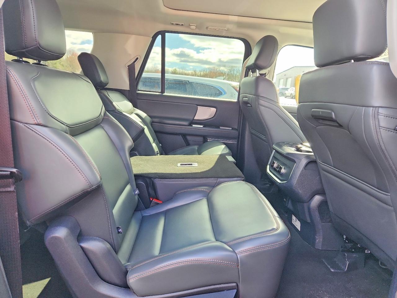 2025 FORD Expedition