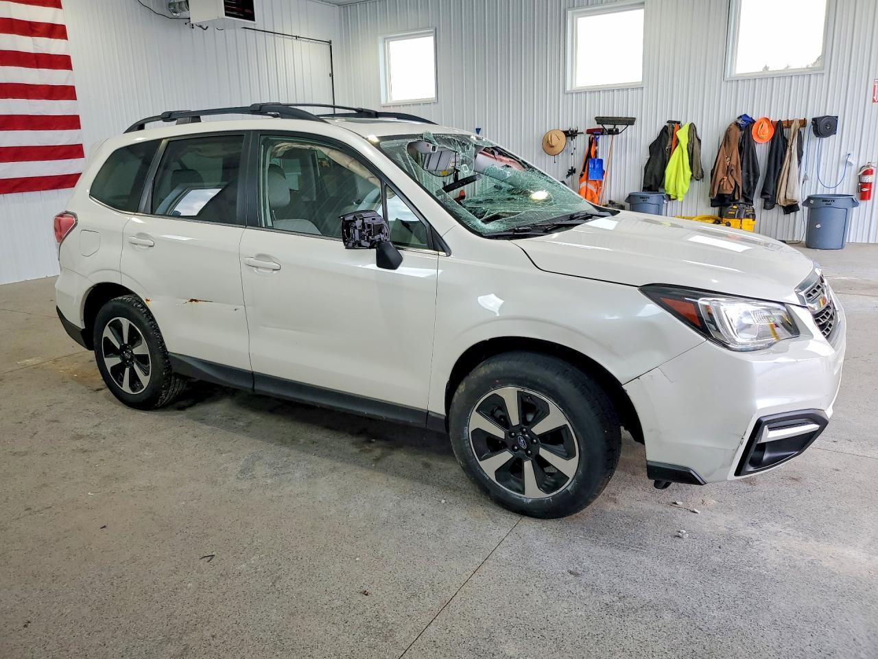 2018 SUBARU FORESTER