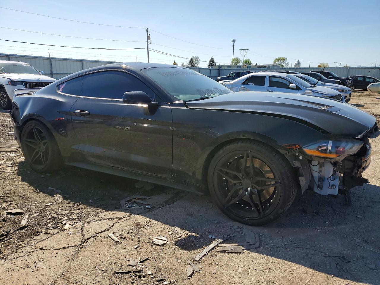 2020 FORD MUSTANG