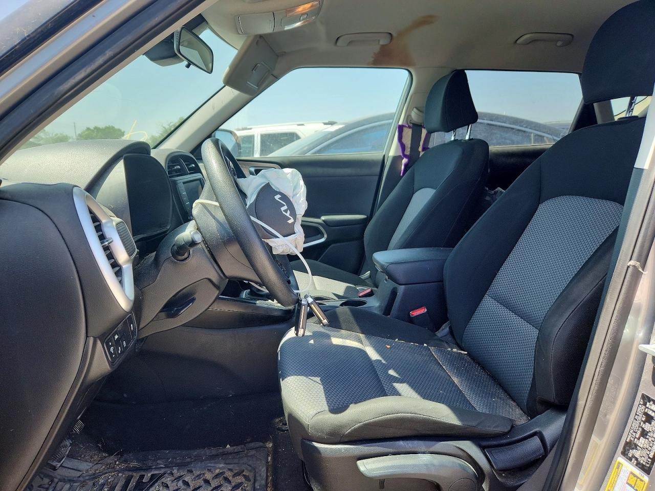 2022 KIA SOUL