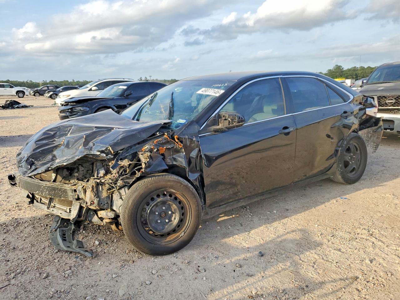 2016 TOYOTA CAMRY