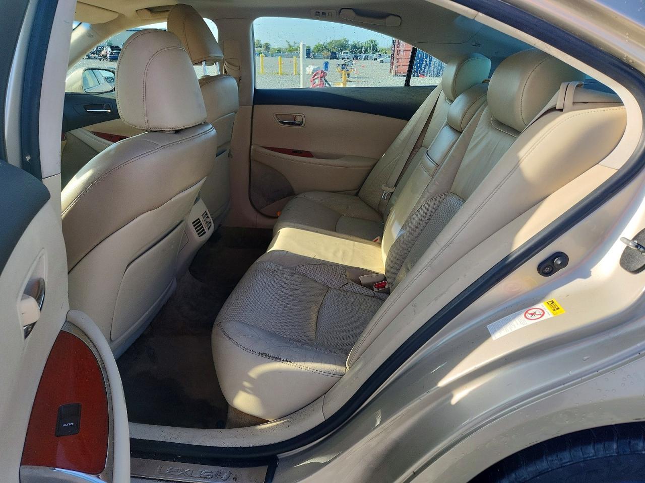 2010 LEXUS ES 350