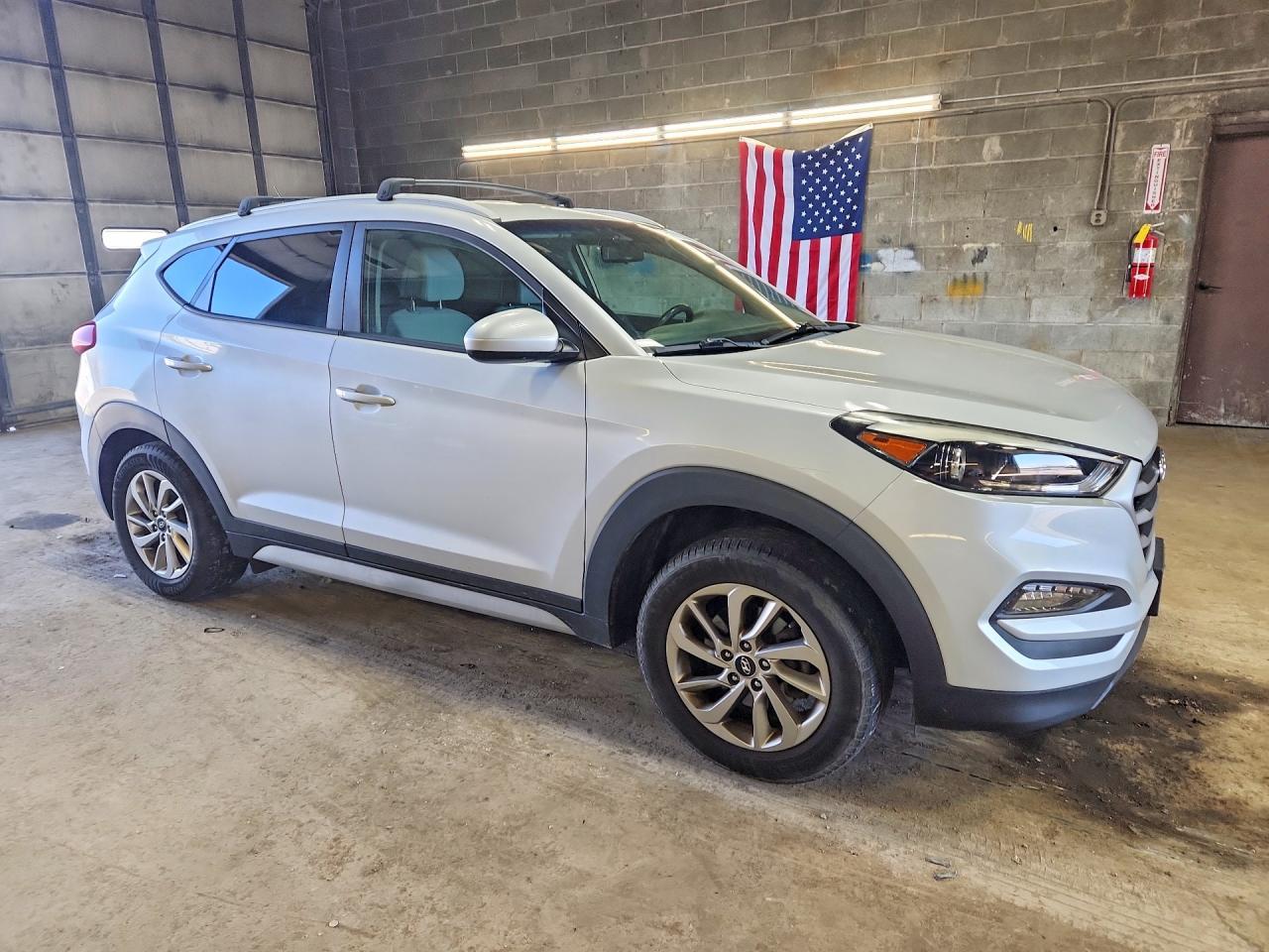 2017 HYUNDAI TUCSON