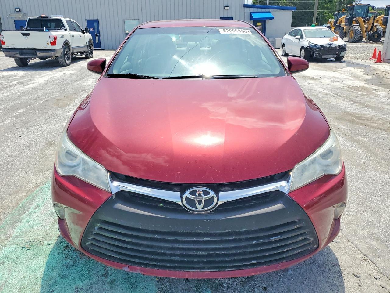 2016 TOYOTA CAMRY
