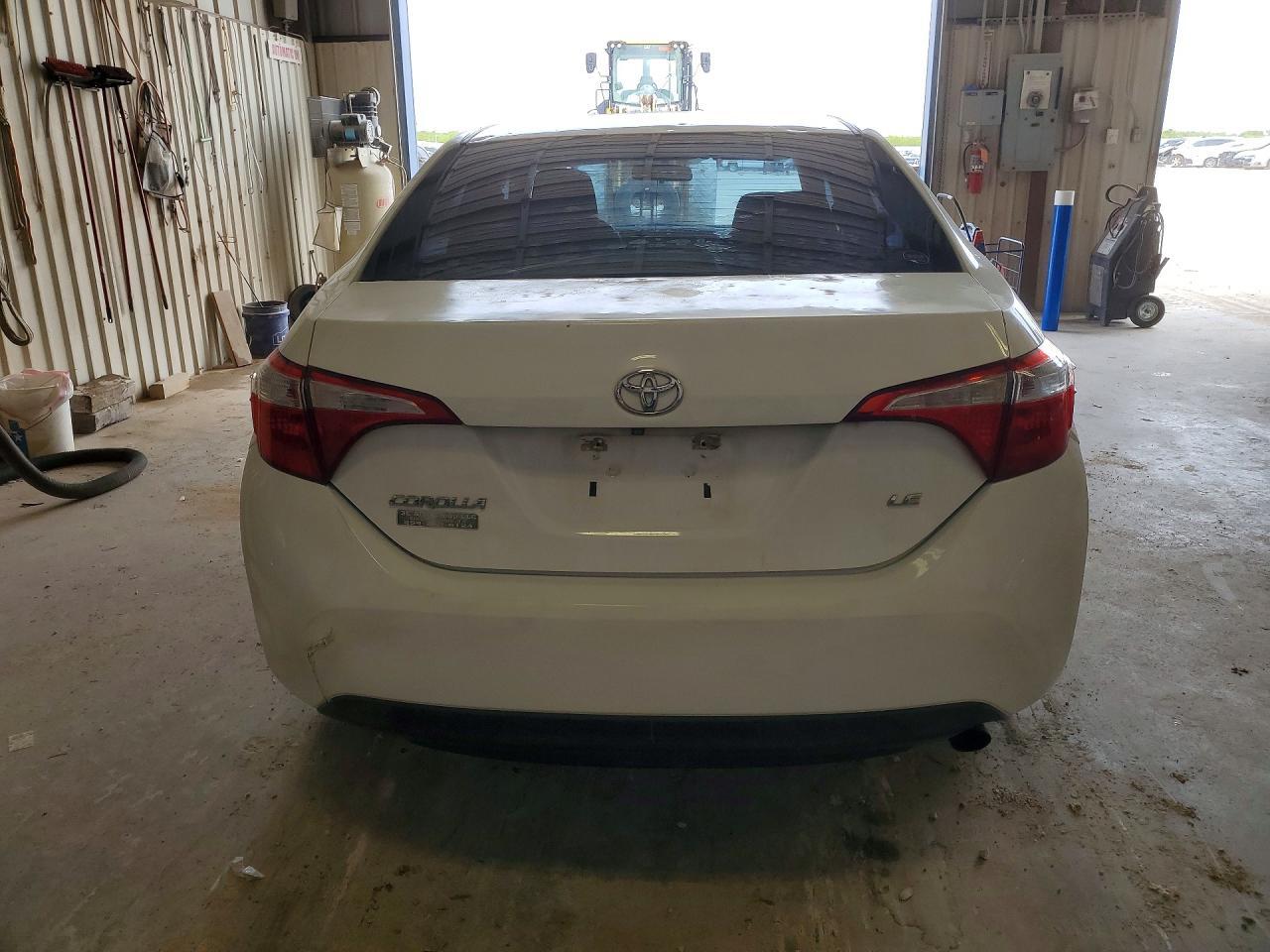 2015 TOYOTA COROLLA