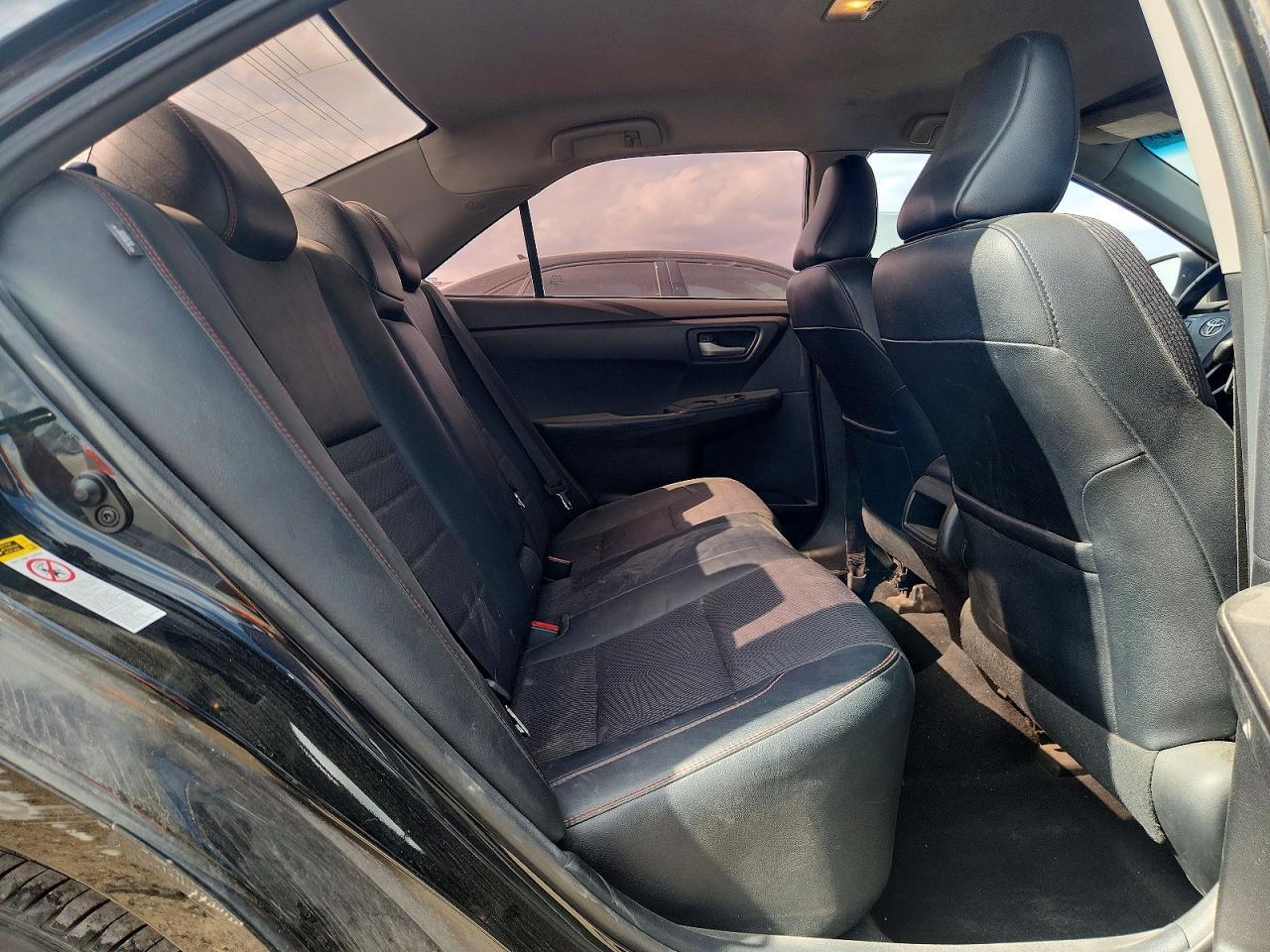 2017 TOYOTA CAMRY