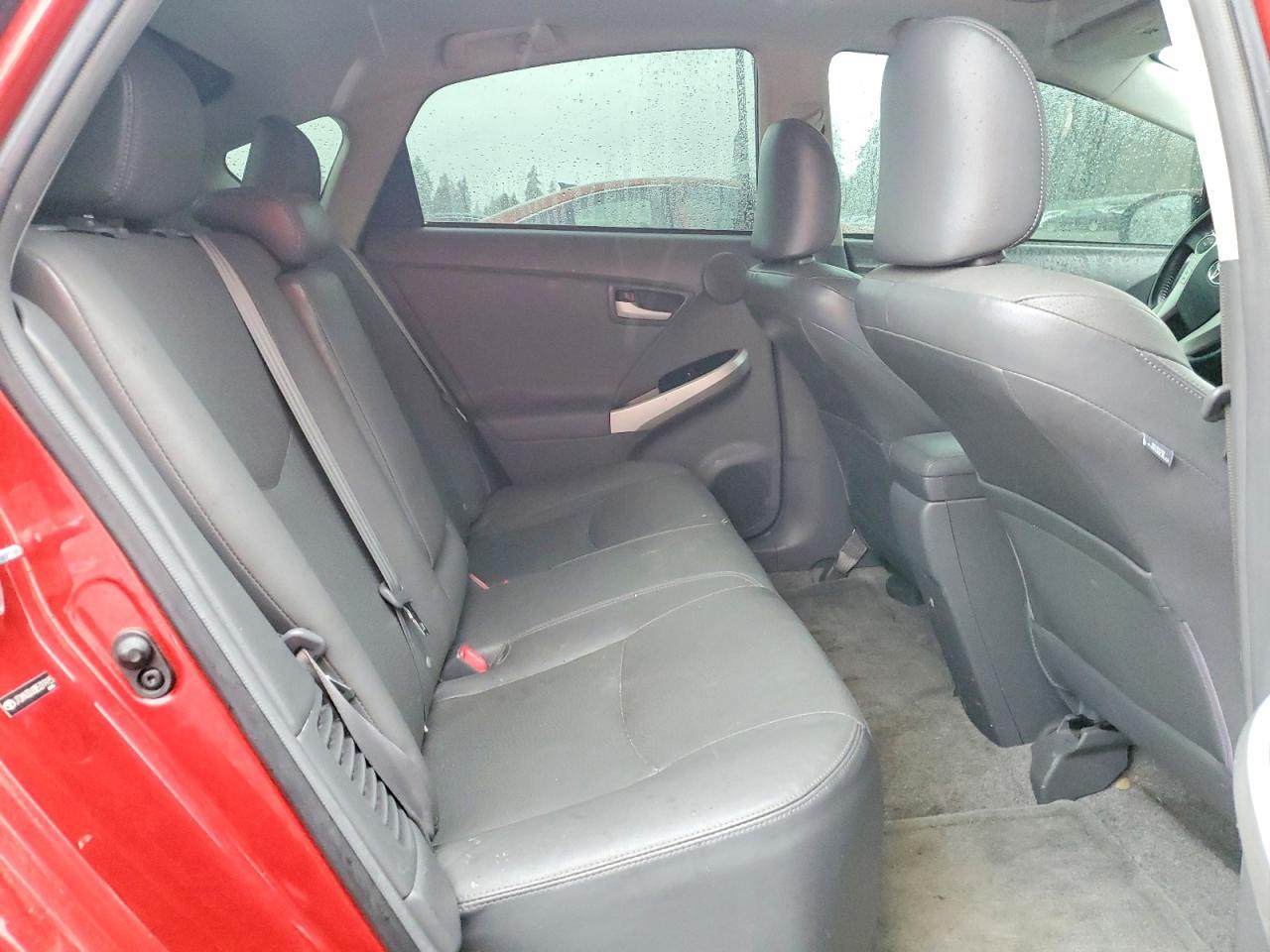 2011 TOYOTA PRIUS