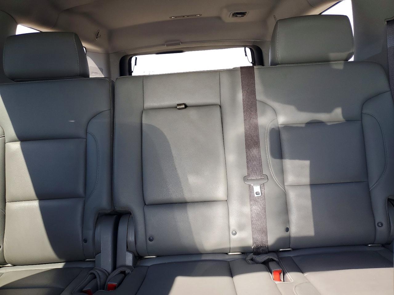 2017 CHEVROLET Suburban