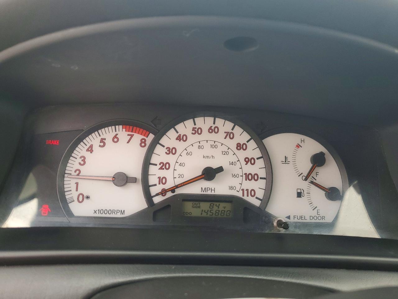 2004 TOYOTA COROLLA