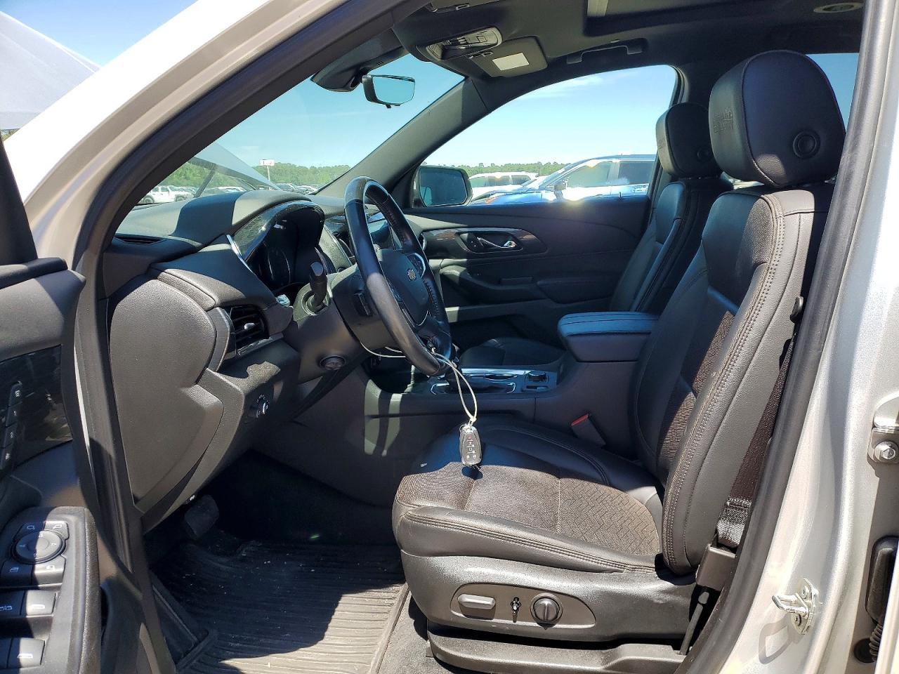 2022 CHEVROLET TRAVERSE