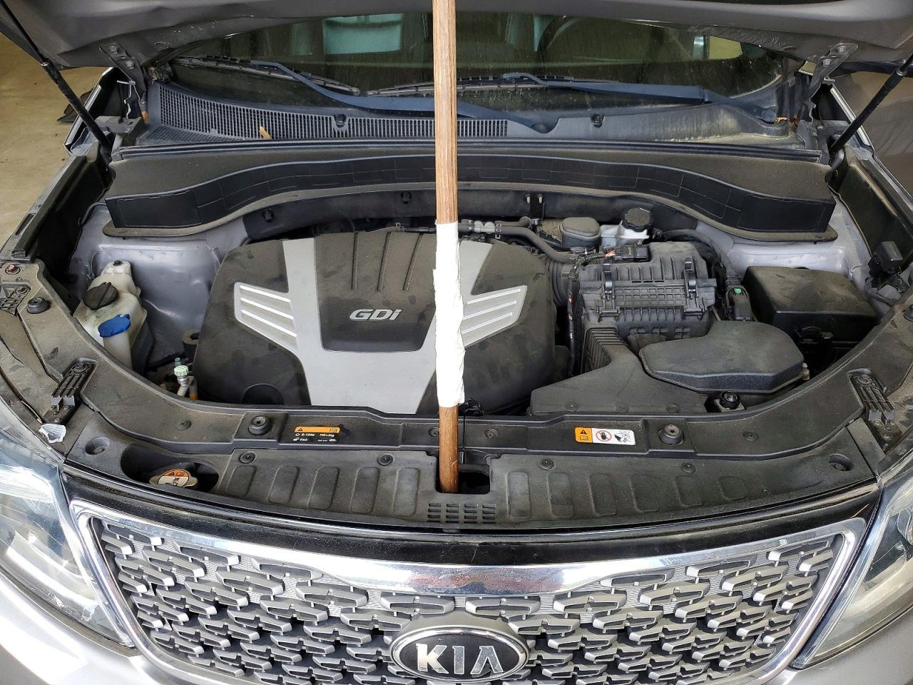 2014 KIA SORENTO
