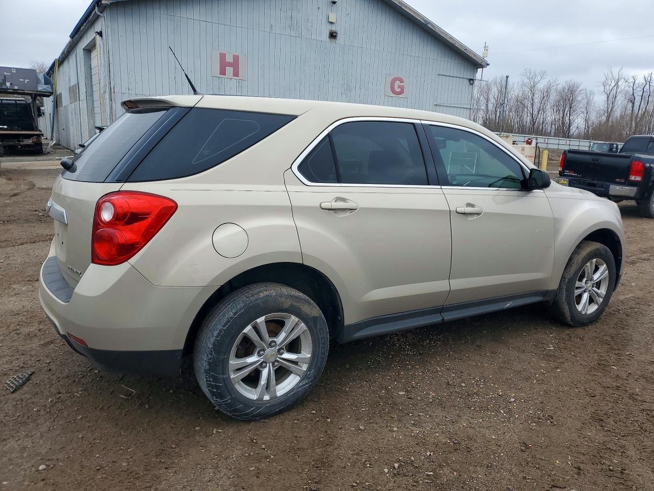 2011 CHEVROLET EQUINOX