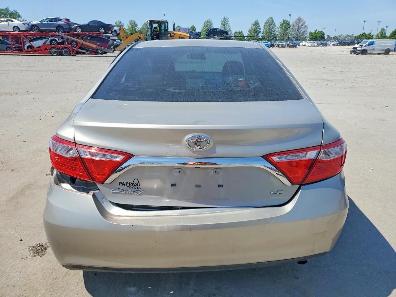 2017 TOYOTA CAMRY