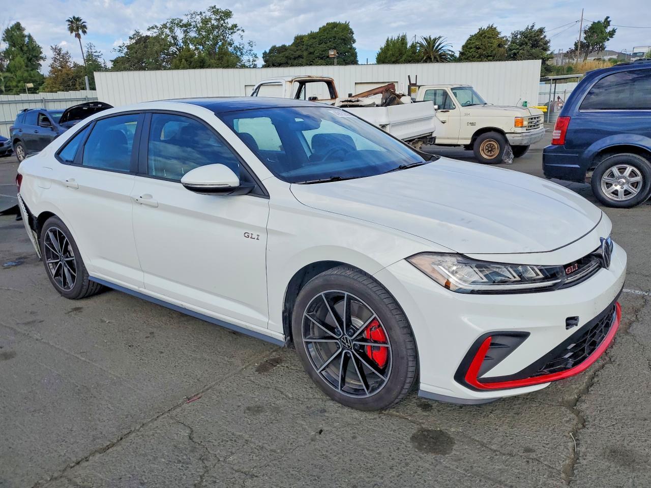 2025 VOLKSWAGEN JETTA
