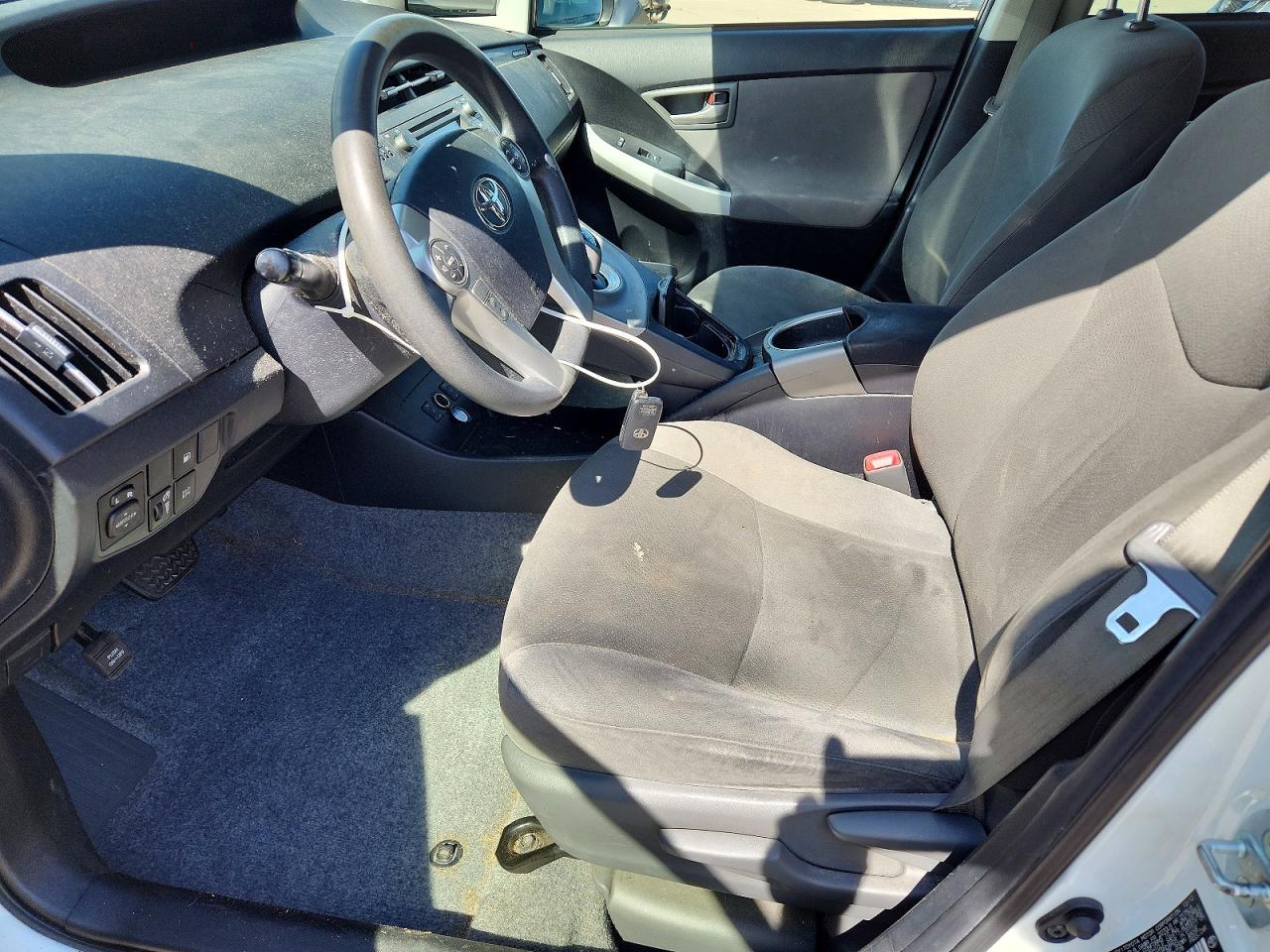 2013 TOYOTA Prius Plug-In