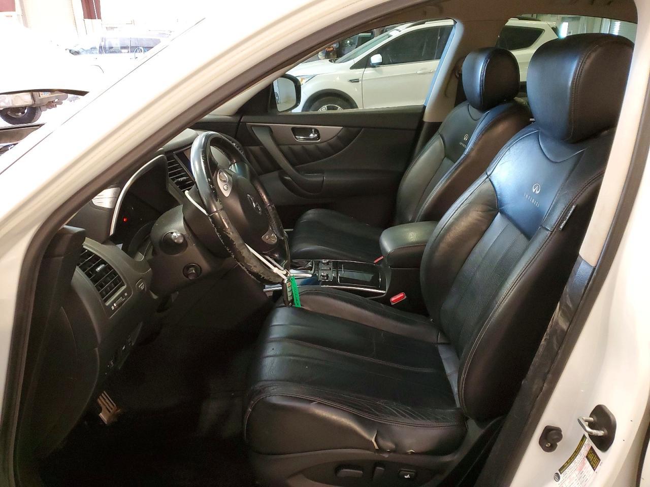2013 INFINITI FX37